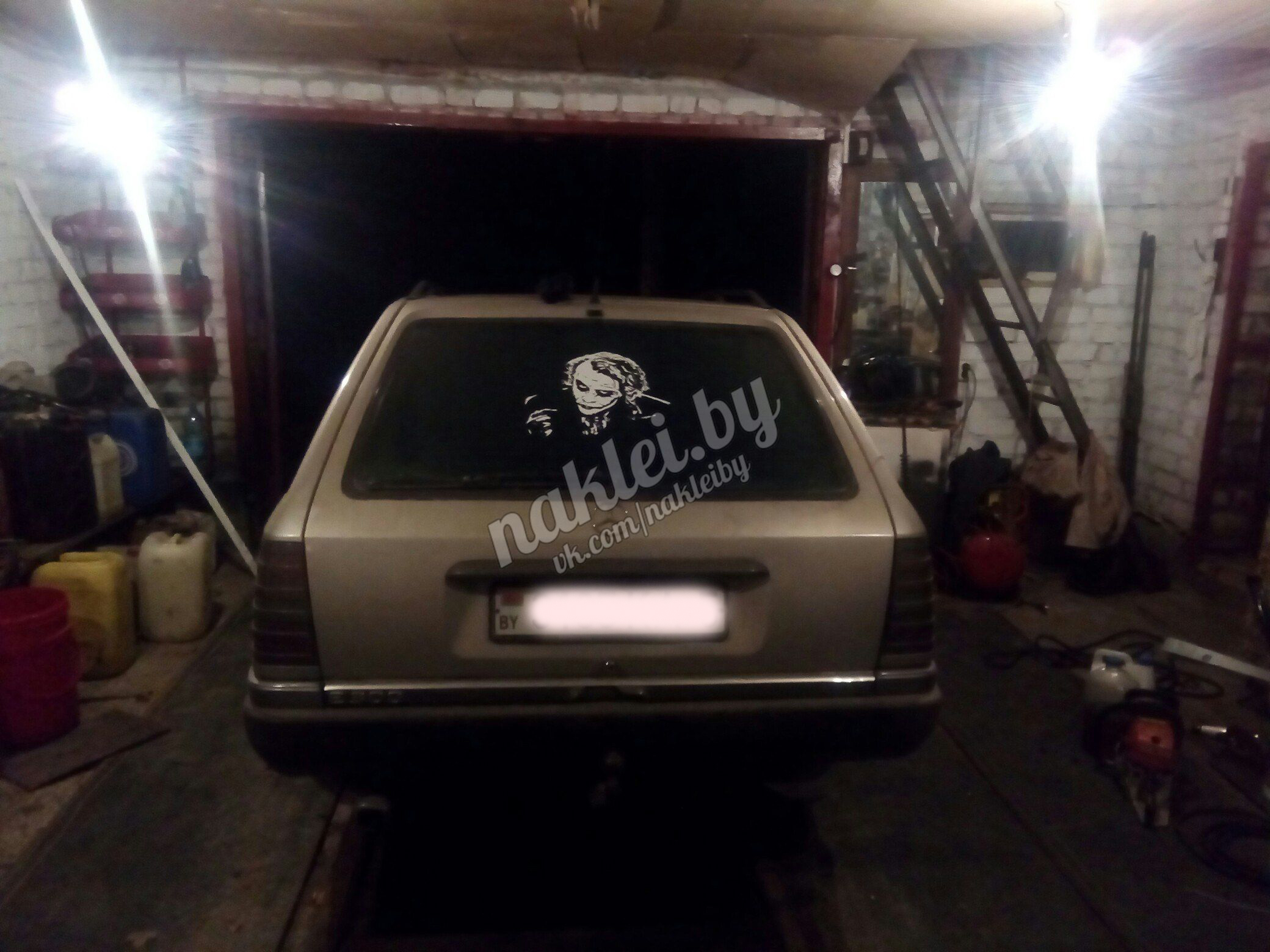 наклейки на авто минск