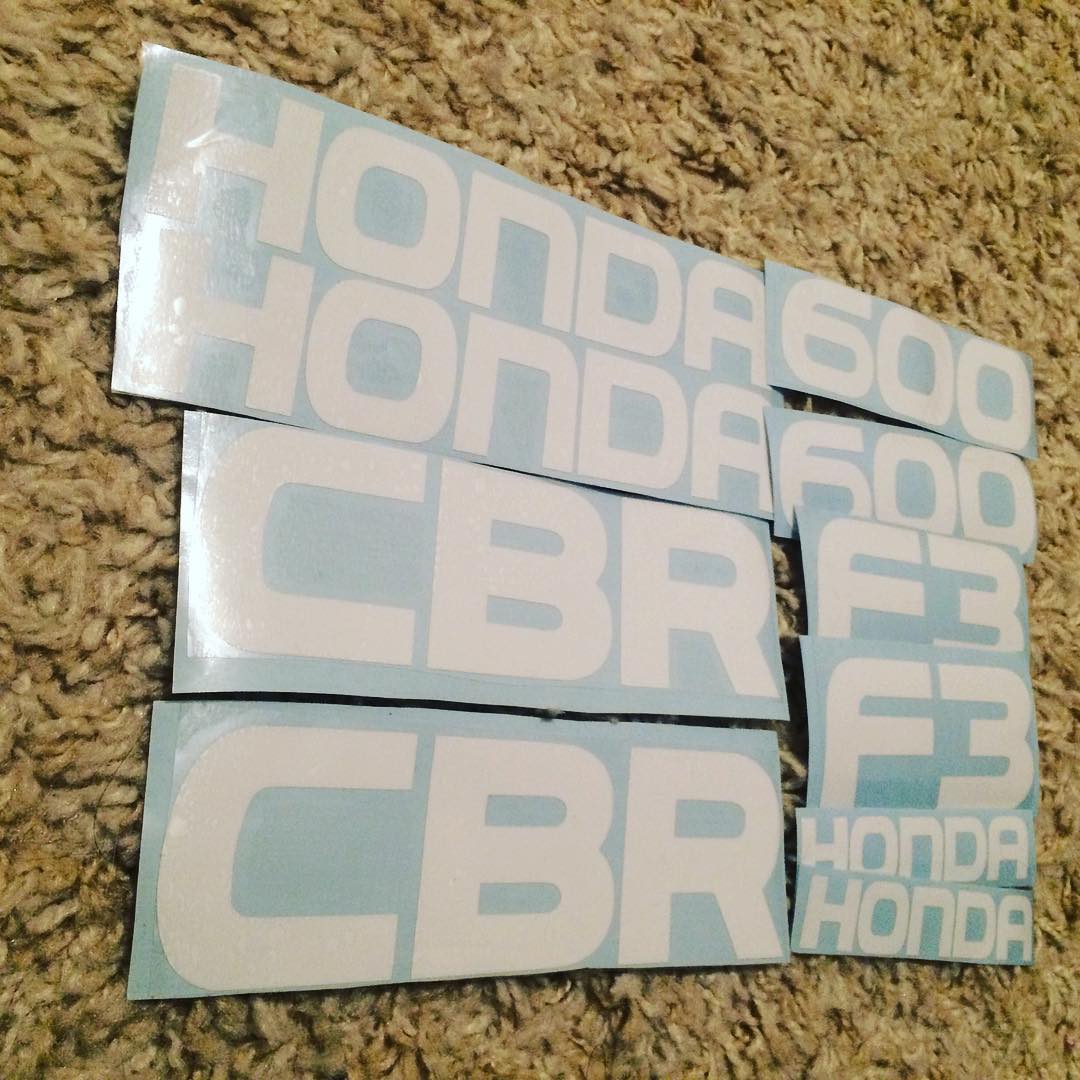 наклейки HONDA CBR 600 в минске