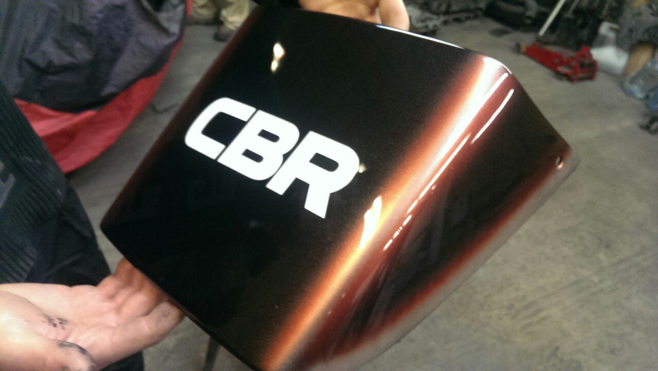 наклейки на авто минск