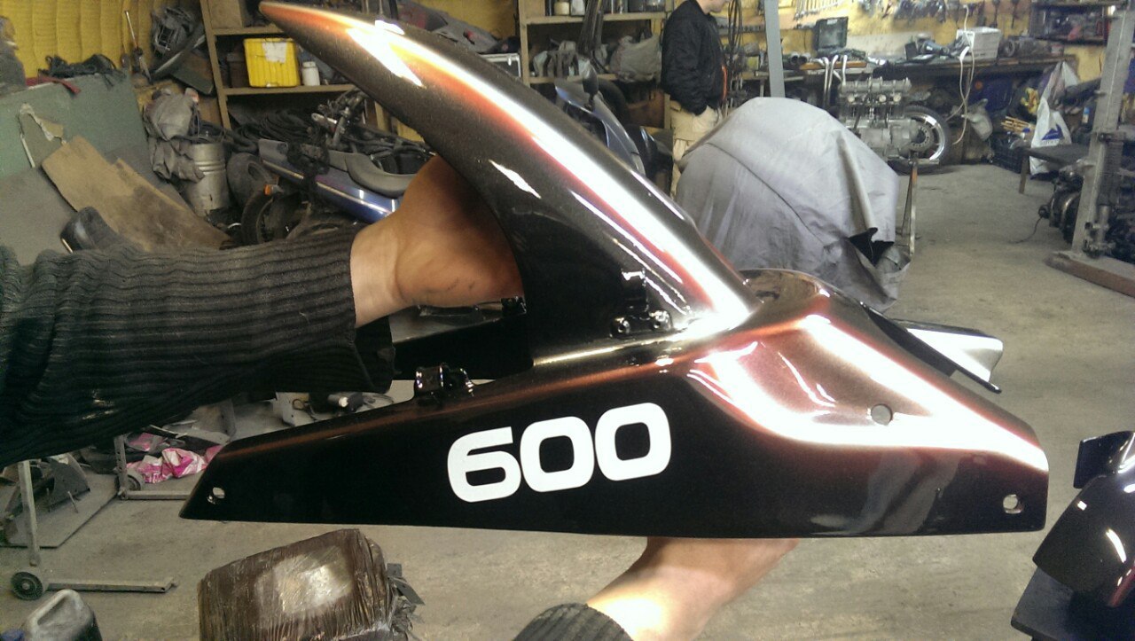 наклейки на авто минск