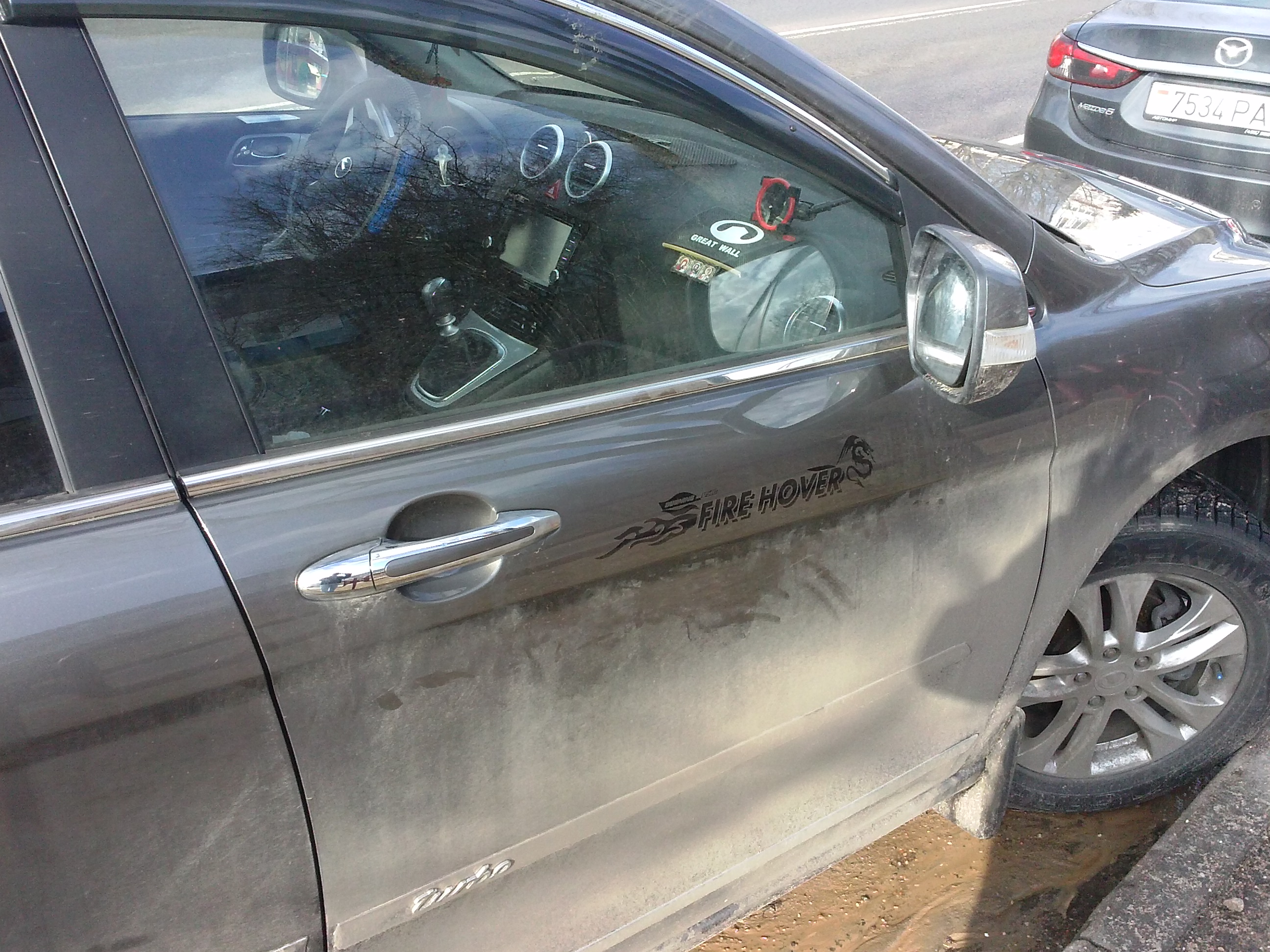 наклейки на авто минск